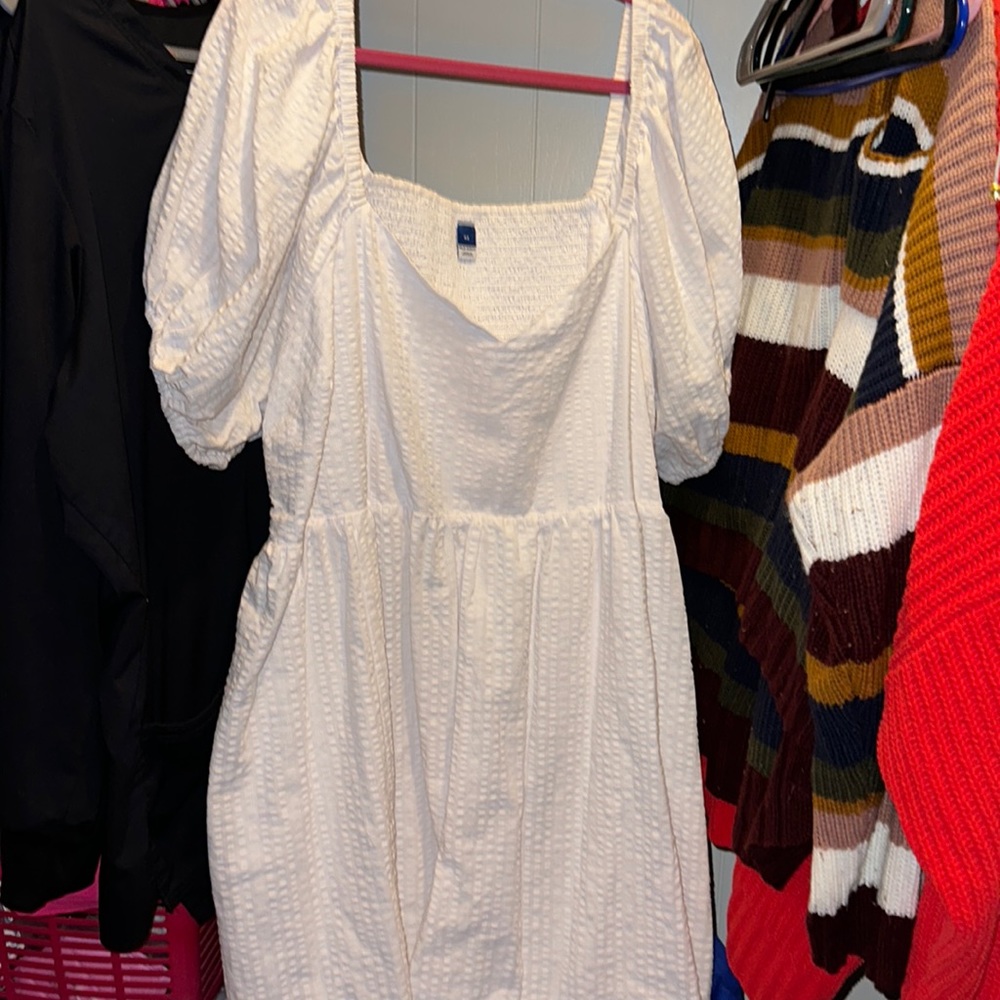Old Navy White Puff Sleeve Plus Size dress